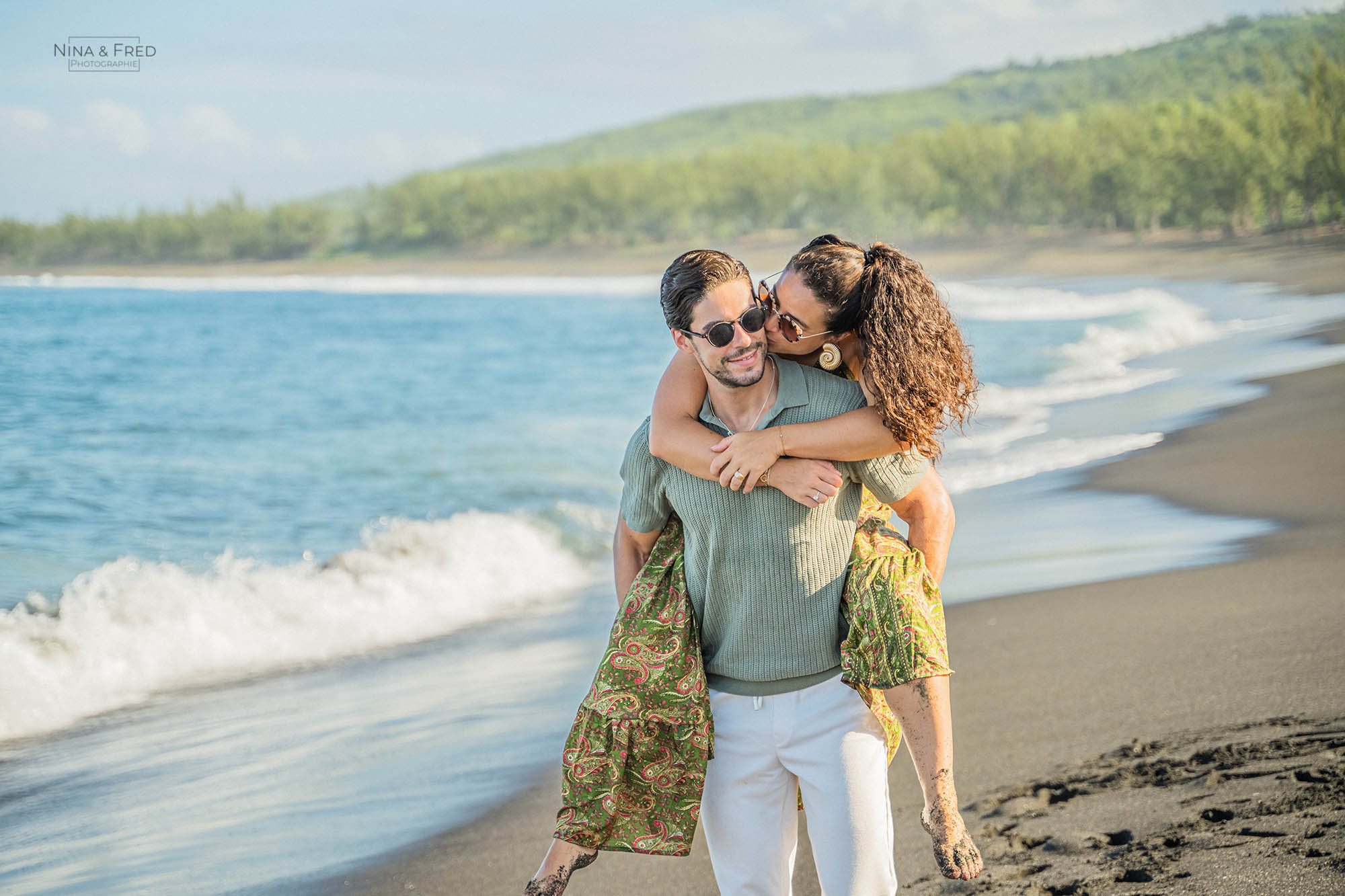 photo couple V&F&S plage de l'étang-salé